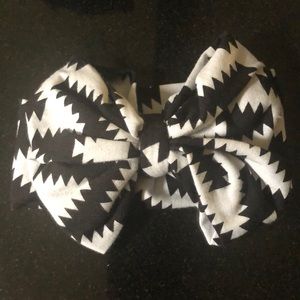 Aztec Design Messy Bow